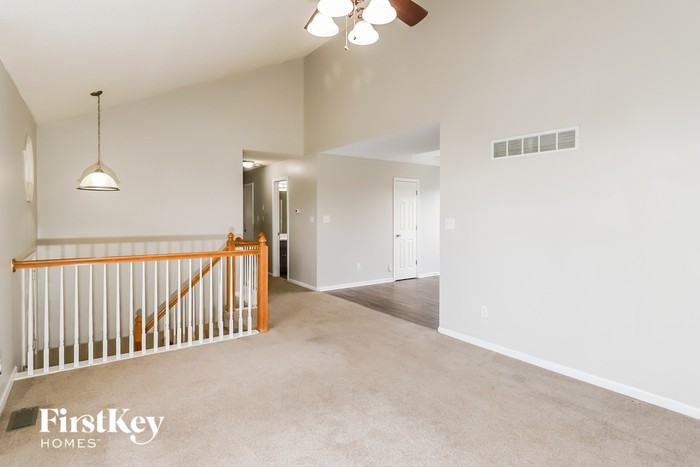 3603 Ne 81st Ter - Photo 2 of 15