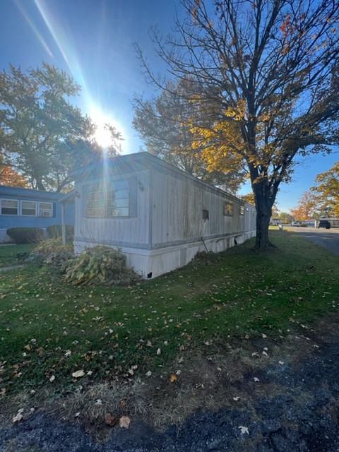 302 Reindl Dr - Photo 2 of 7