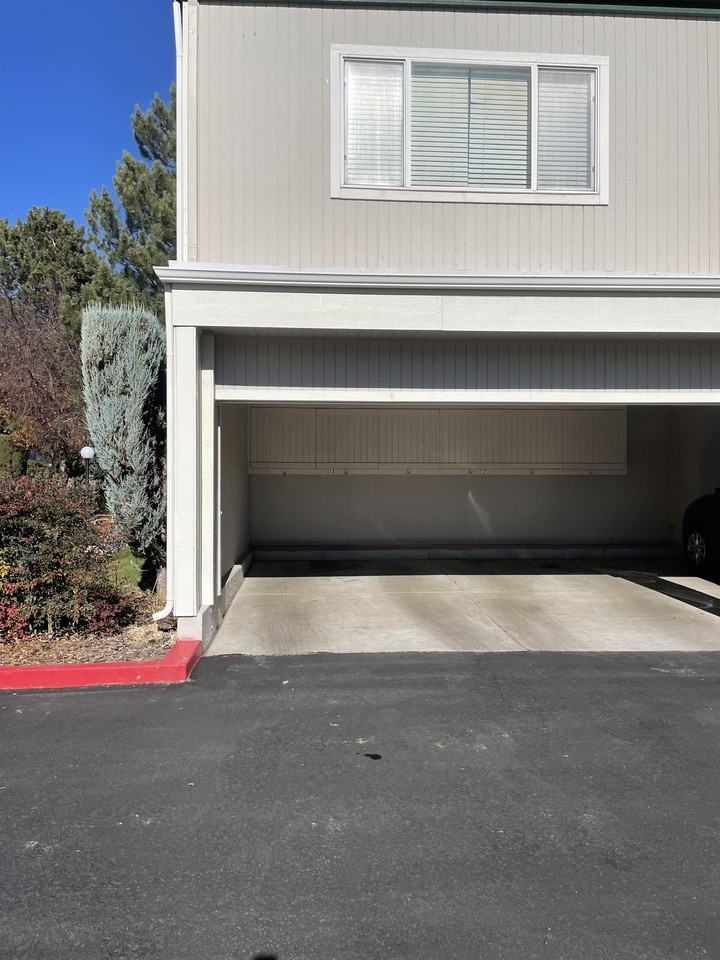 2667 Sycamore Glen Dr #1 - Photo 4 of 15