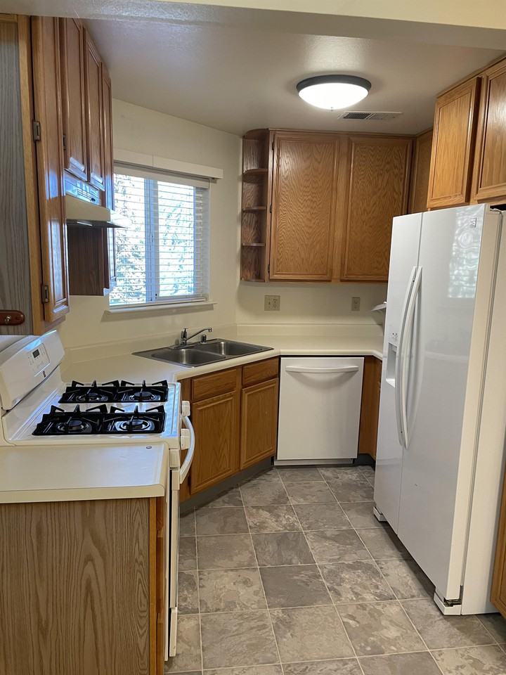 2667 Sycamore Glen Dr #1 - Photo 6 of 15