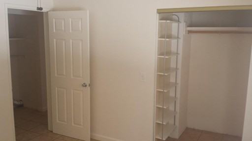 6204 Radio Dr - Photo 3 of 7