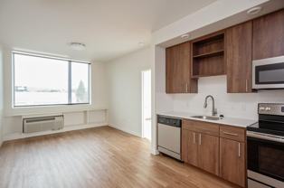 3270 N Vancouver Ave - Photo 1 of 1