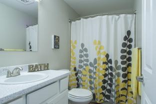 10710 Se 256th St - Photo 1 of 1