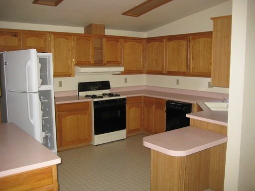 702 Grove Ln - Photo 3 of 11