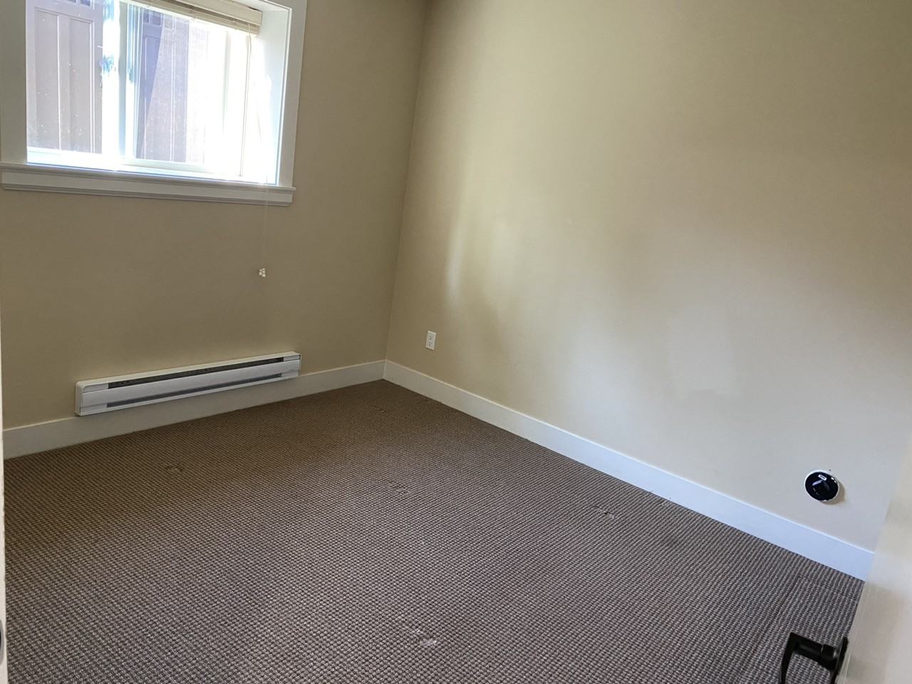 13933 58B Ave - Photo 3 of 5