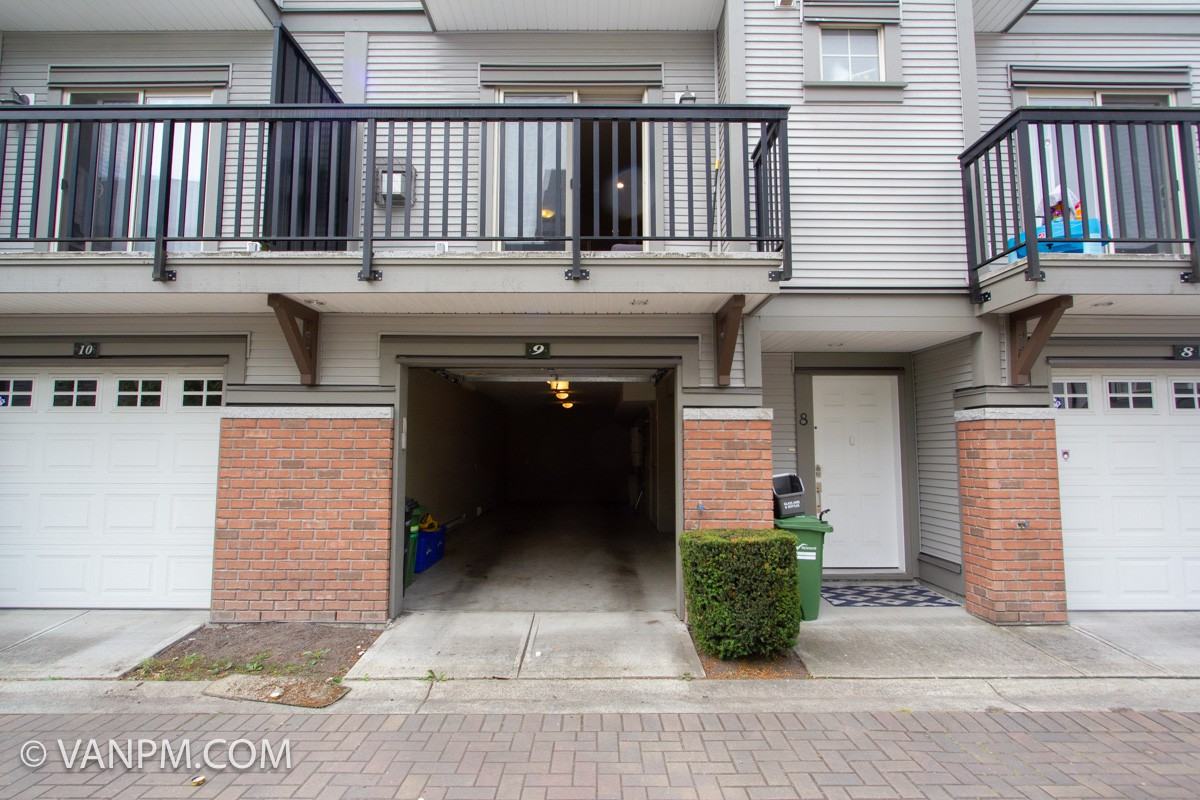 CHELSEA - Photo 2 of 16