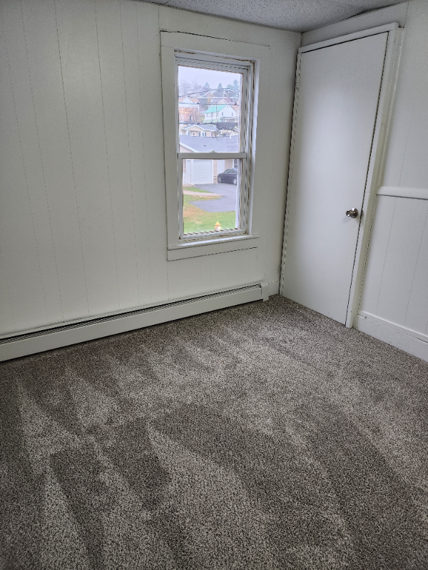 420 Hudson St - Photo 3 of 12