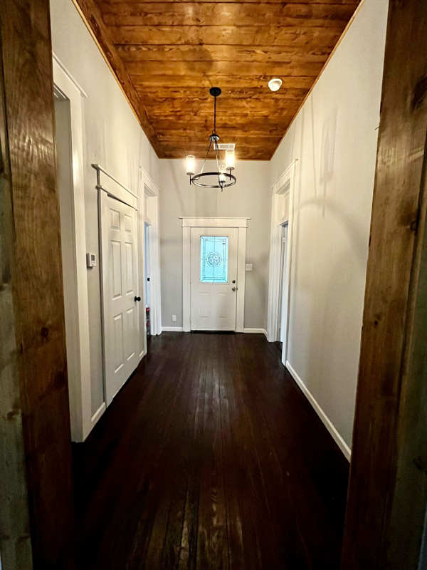 1104 N 11th St - Photo 3 of 15