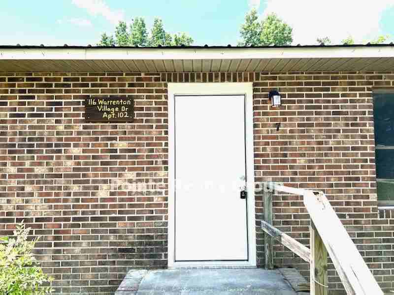 116 Warrenton Village Dr - Photo 2 of 13