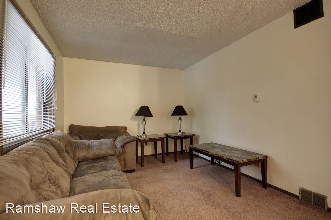 1105MA - Photo 4 of 8