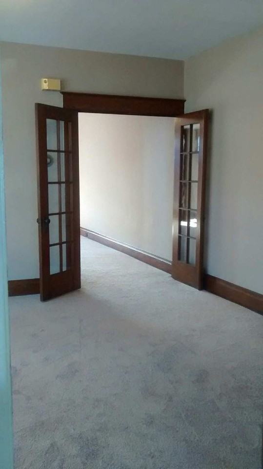 215 E Emaus St - Photo 2 of 13