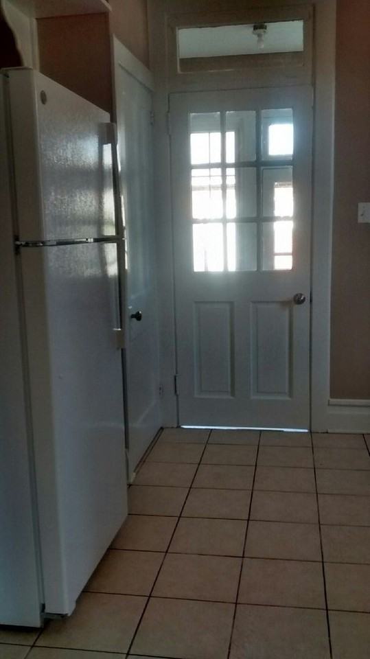 215 E Emaus St - Photo 3 of 13