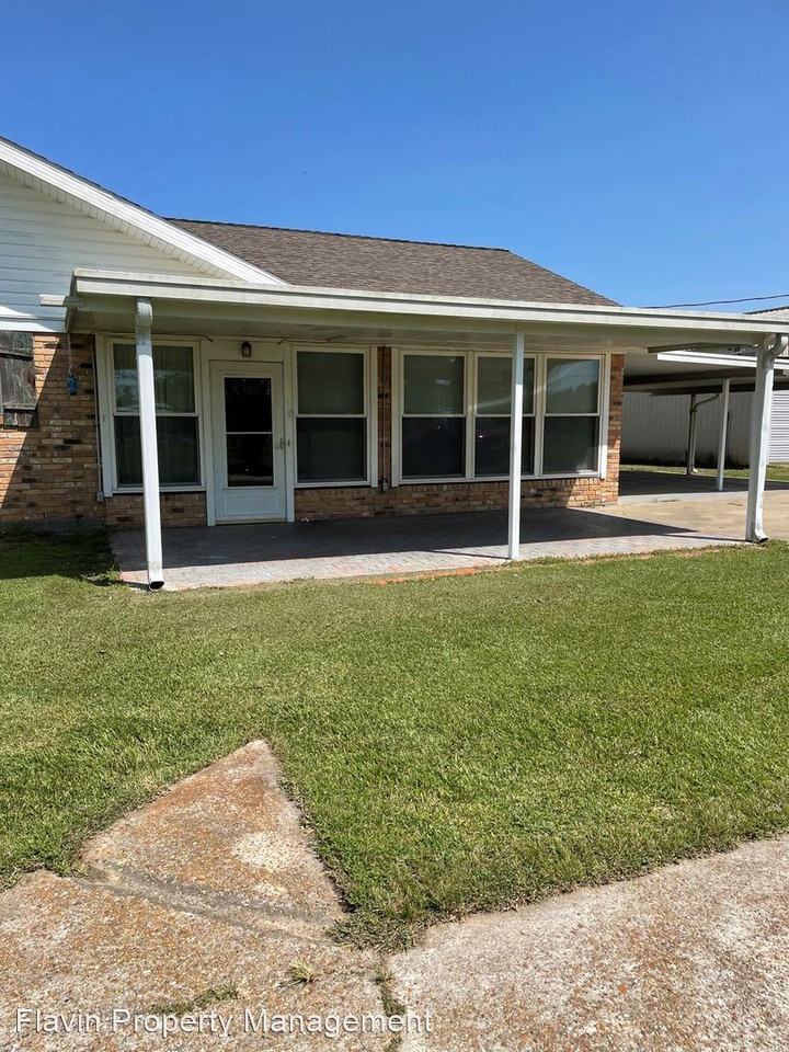 252 Mamou Prairie Rd - Photo 2 of 7