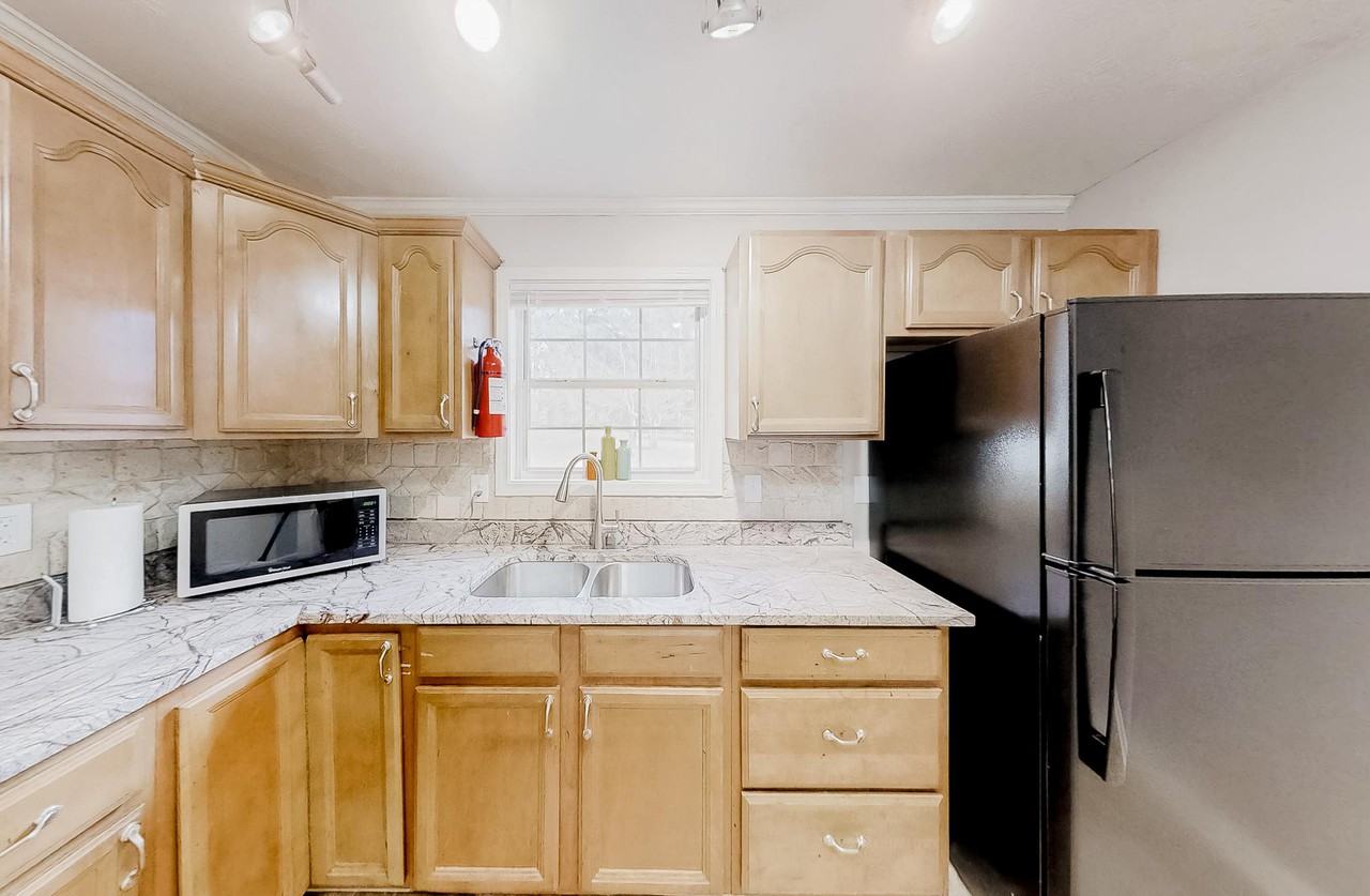 Rock Meadow Dr - Photo 5 of 10