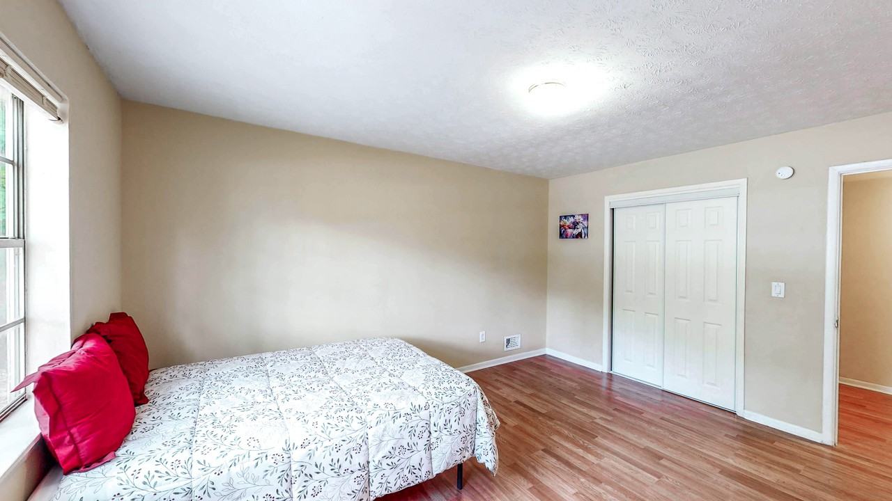 Meadows Dr - Photo 7 of 7