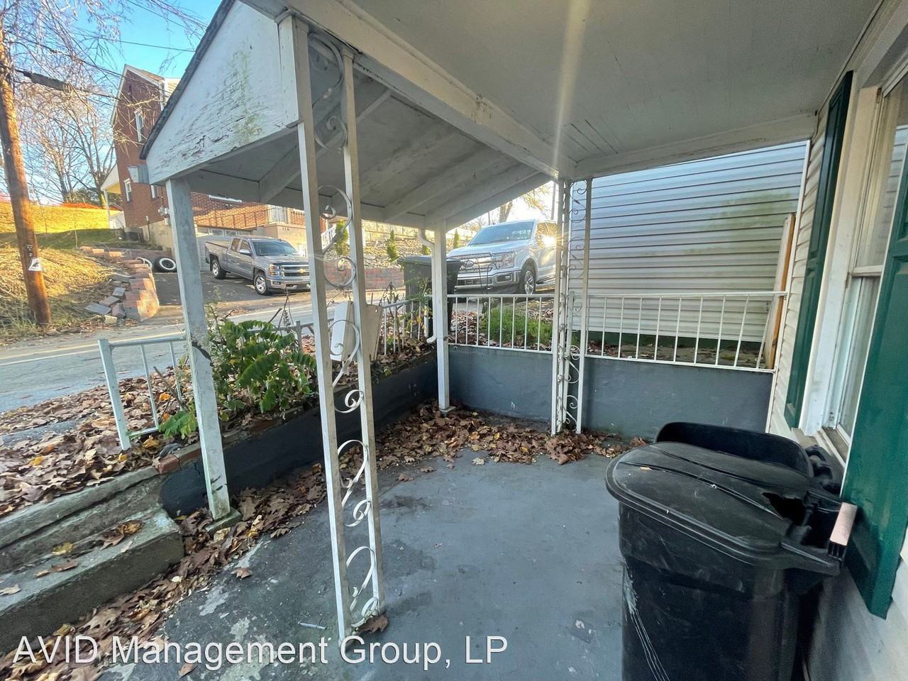 115 Varney St - Photo 3 of 31