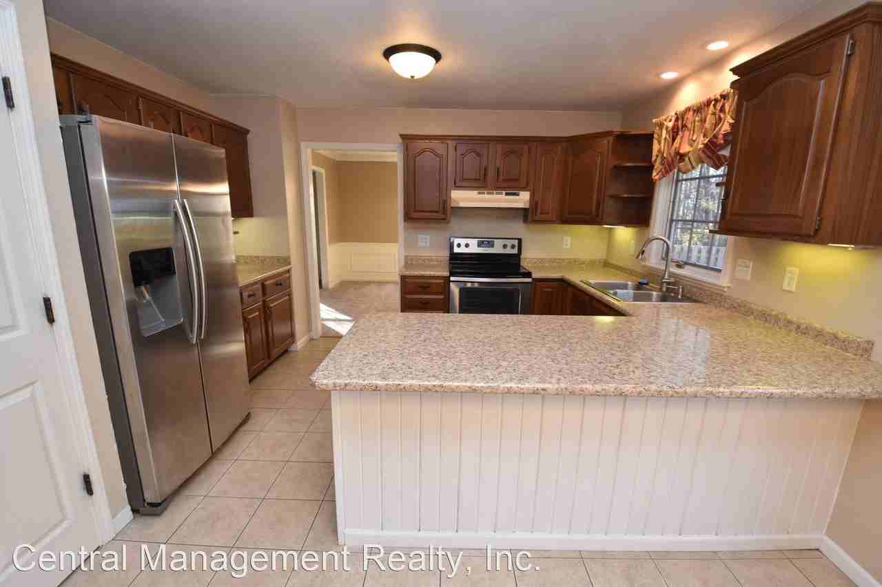 50629 King Richards Way - Photo 3 of 31