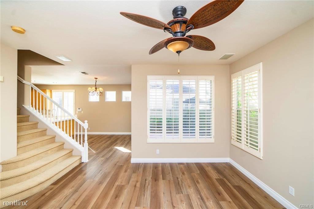 6 Allaire Way - Photo 2 of 10