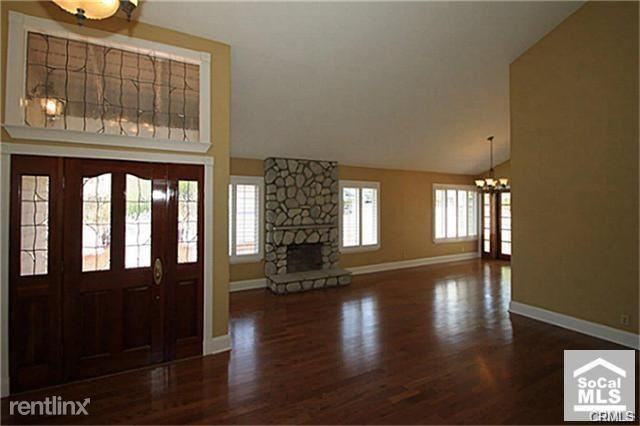 24301 Cardinal Pl - Photo 3 of 11