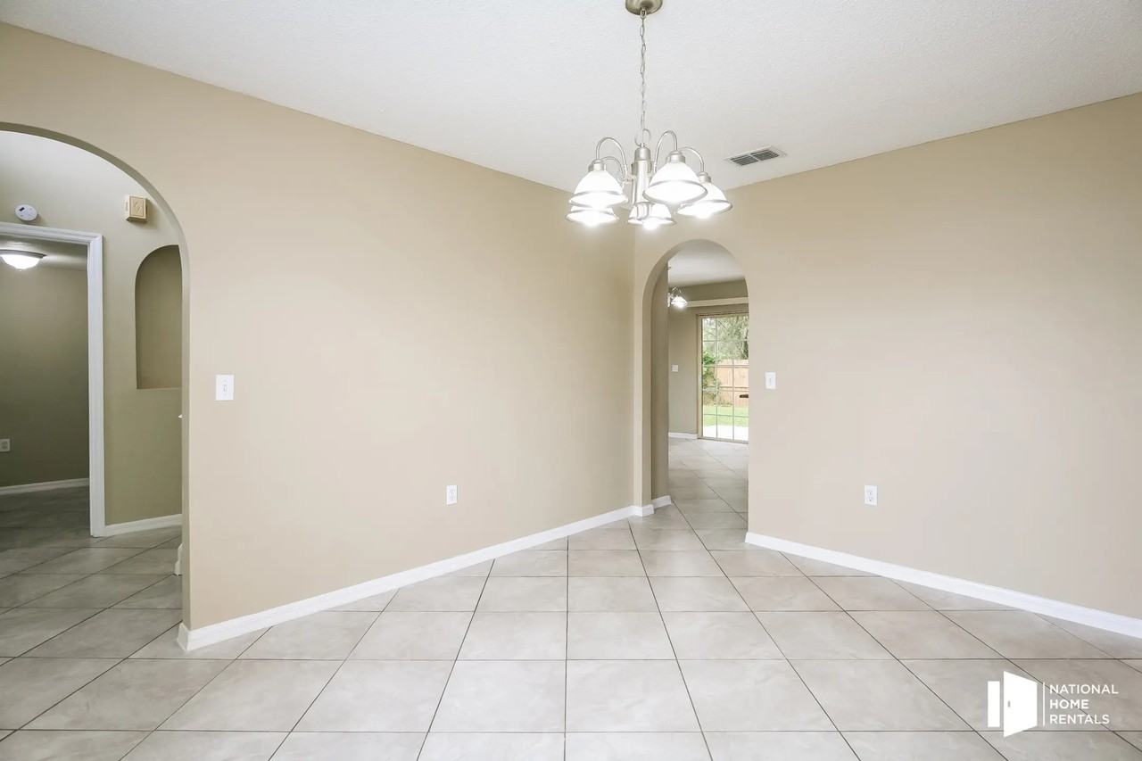 30236 Birdhouse Dr - Photo 2 of 15