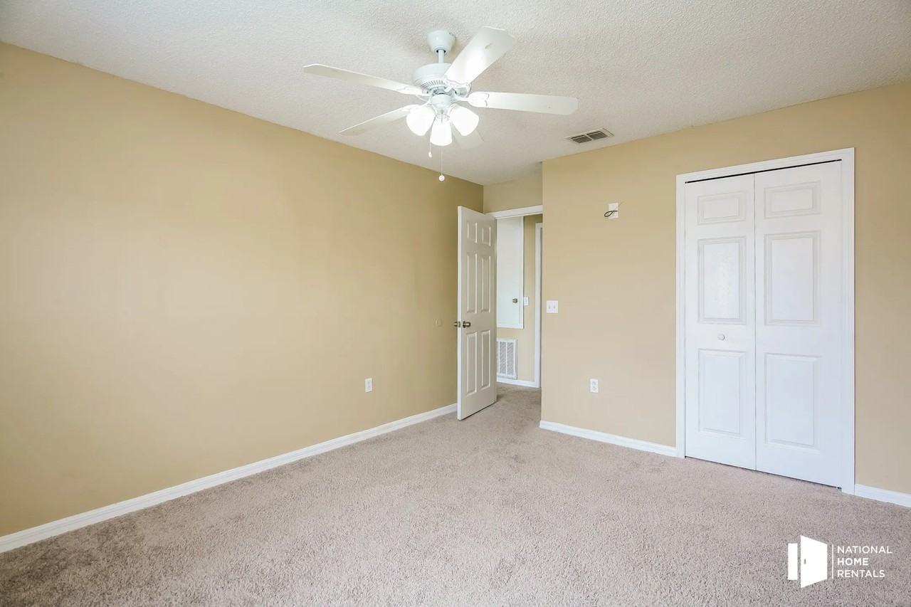 30236 Birdhouse Dr - Photo 3 of 15