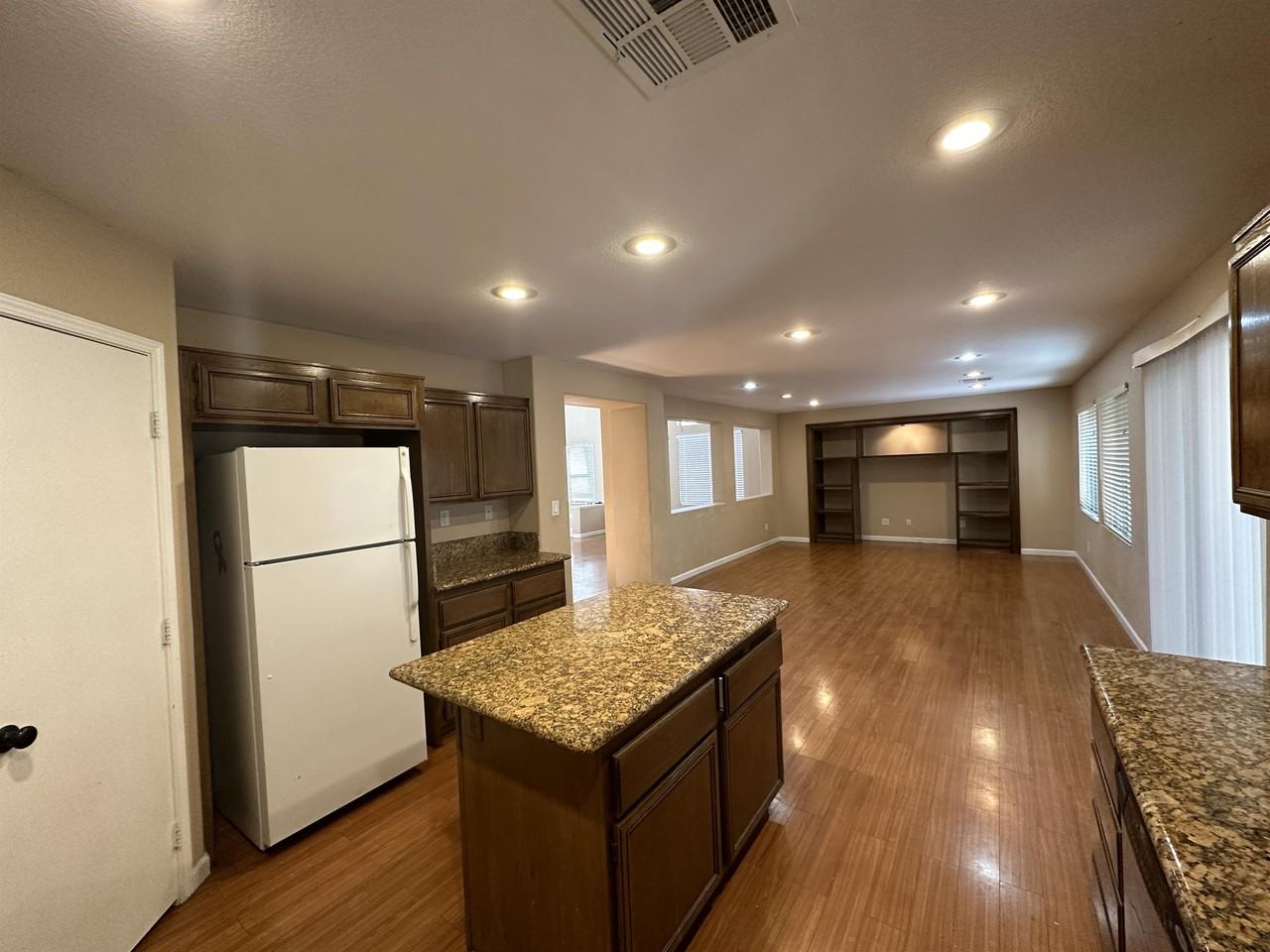 5537 Spruce Hill Ct #1 - Photo 5 of 47