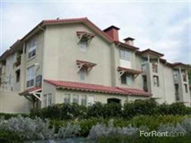 Melody Parc Residences - Photo 3 of 12