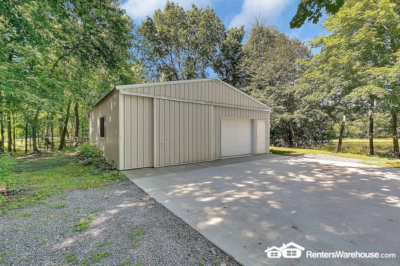 17402 Big Fish Lake Rd - Photo 3 of 10