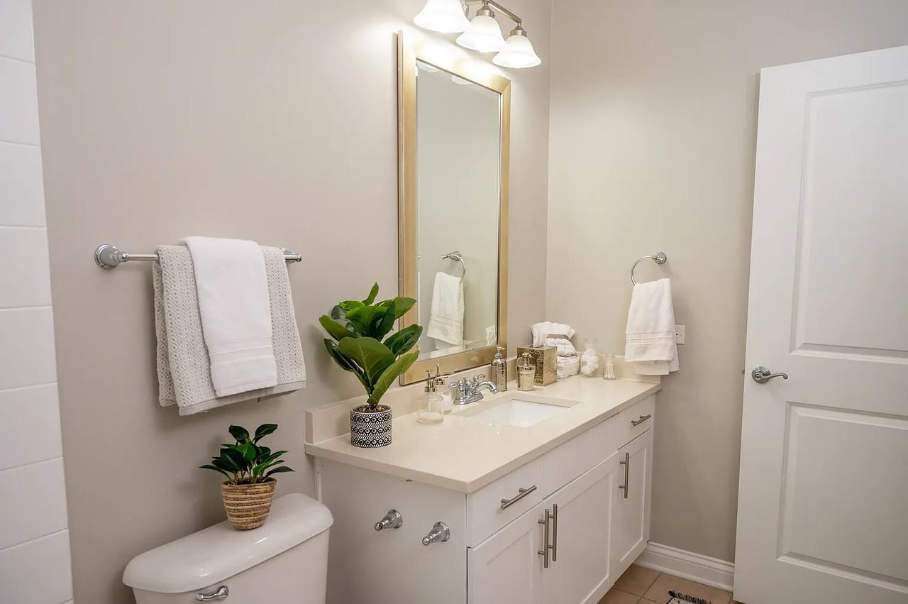 Tower Dr #D321 - Photo 6 of 38