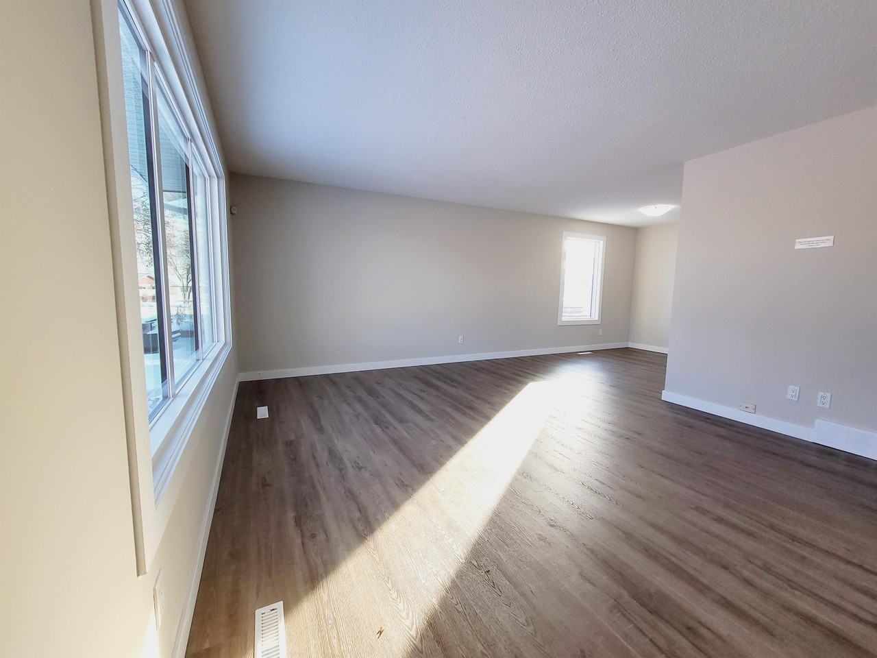 14612 62 St Nw #1 - Photo 5 of 18