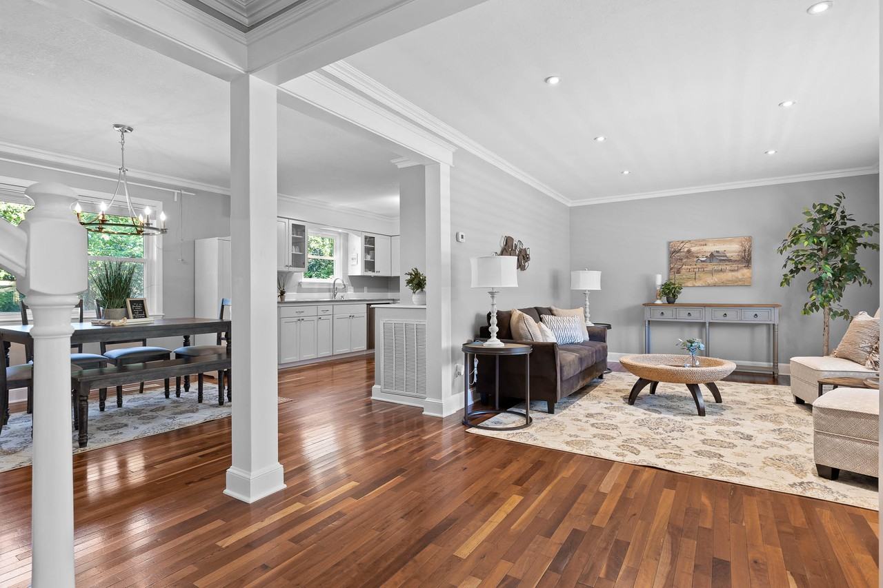 2483 Shenandoah Dr #1 - Photo 2 of 36