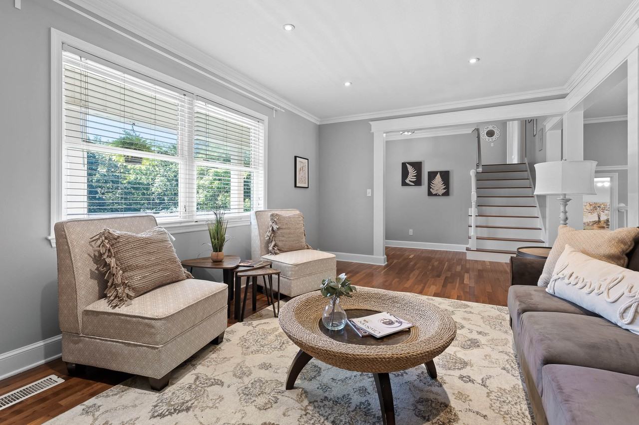 2483 Shenandoah Dr #1 - Photo 4 of 36