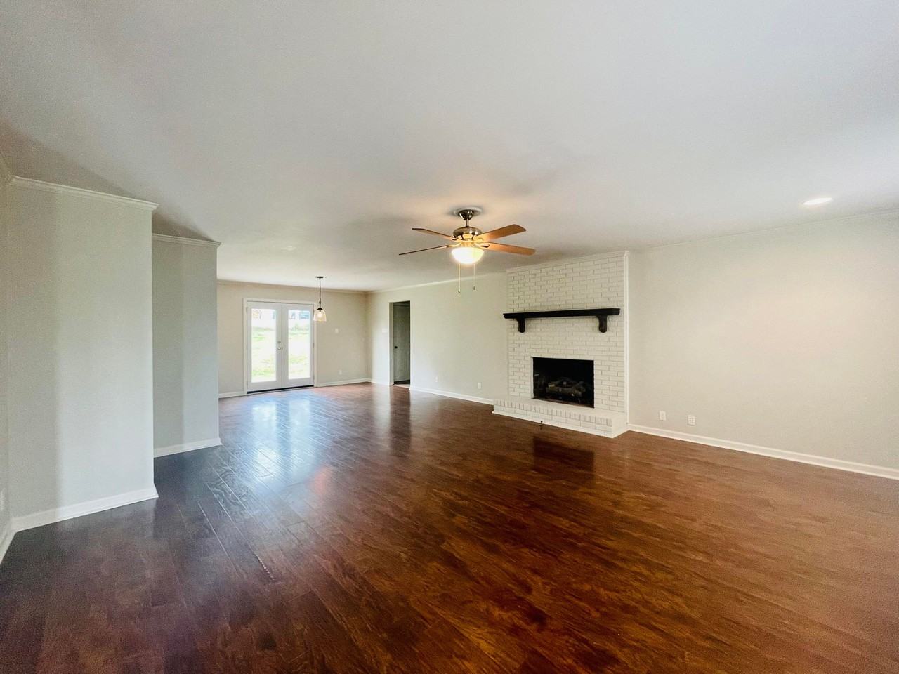 223 Raintree Ln #1 - Photo 4 of 33