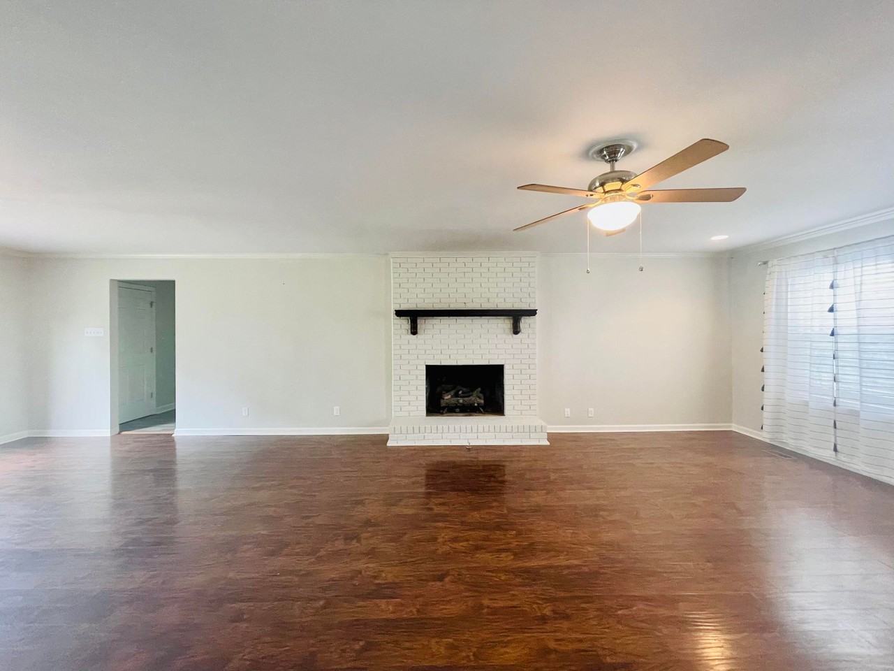 223 Raintree Ln #1 - Photo 5 of 33