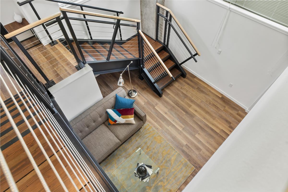 429 2nd Avenue West - Photo 3 of 19