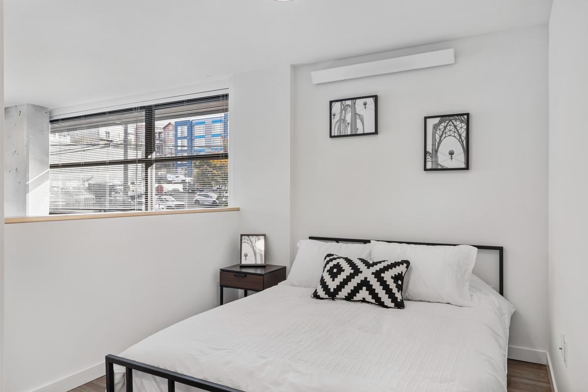 429 2nd Avenue West - Photo 7 of 19