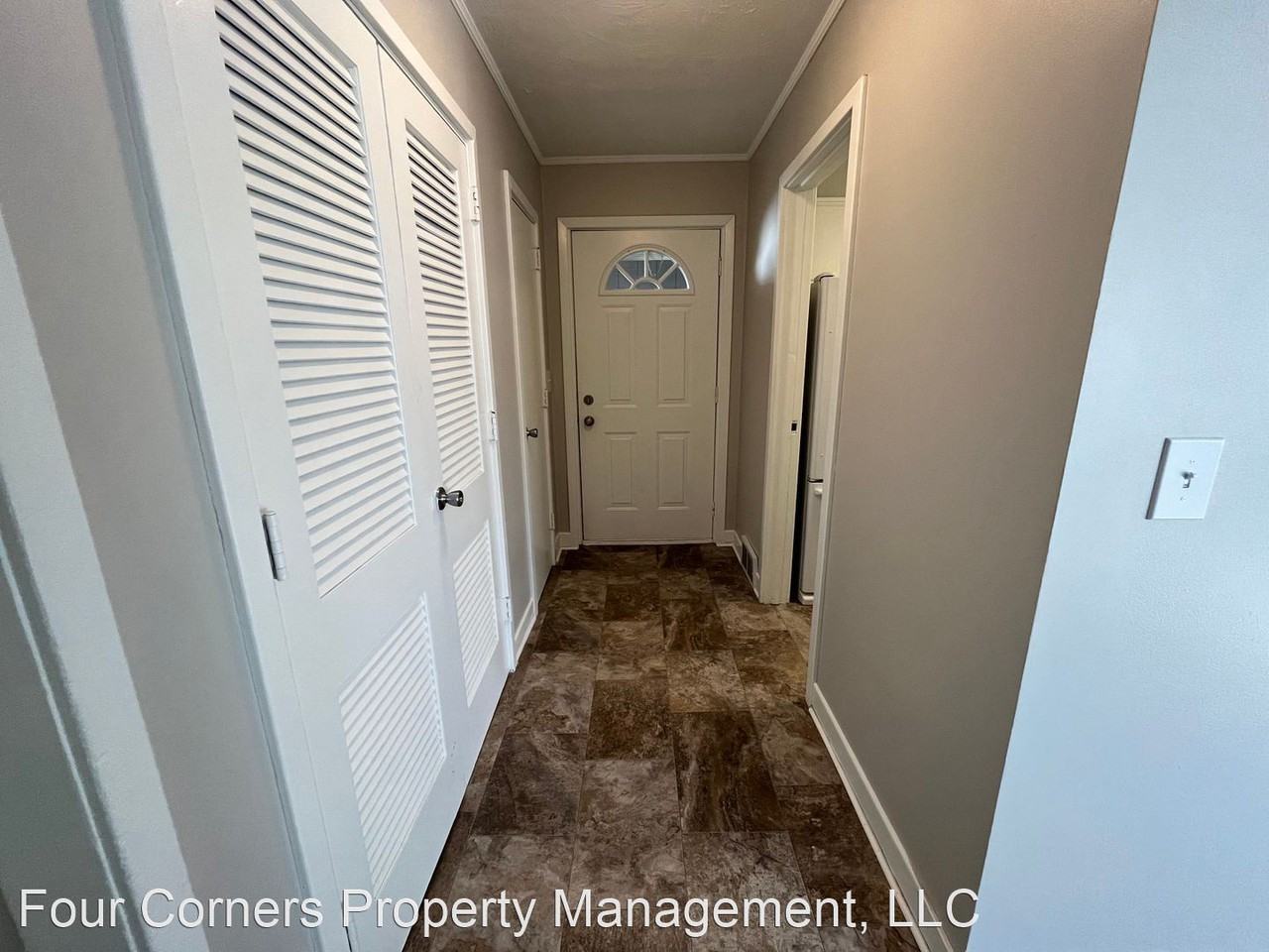 5026/5032 W Craw - Photo 2 of 11