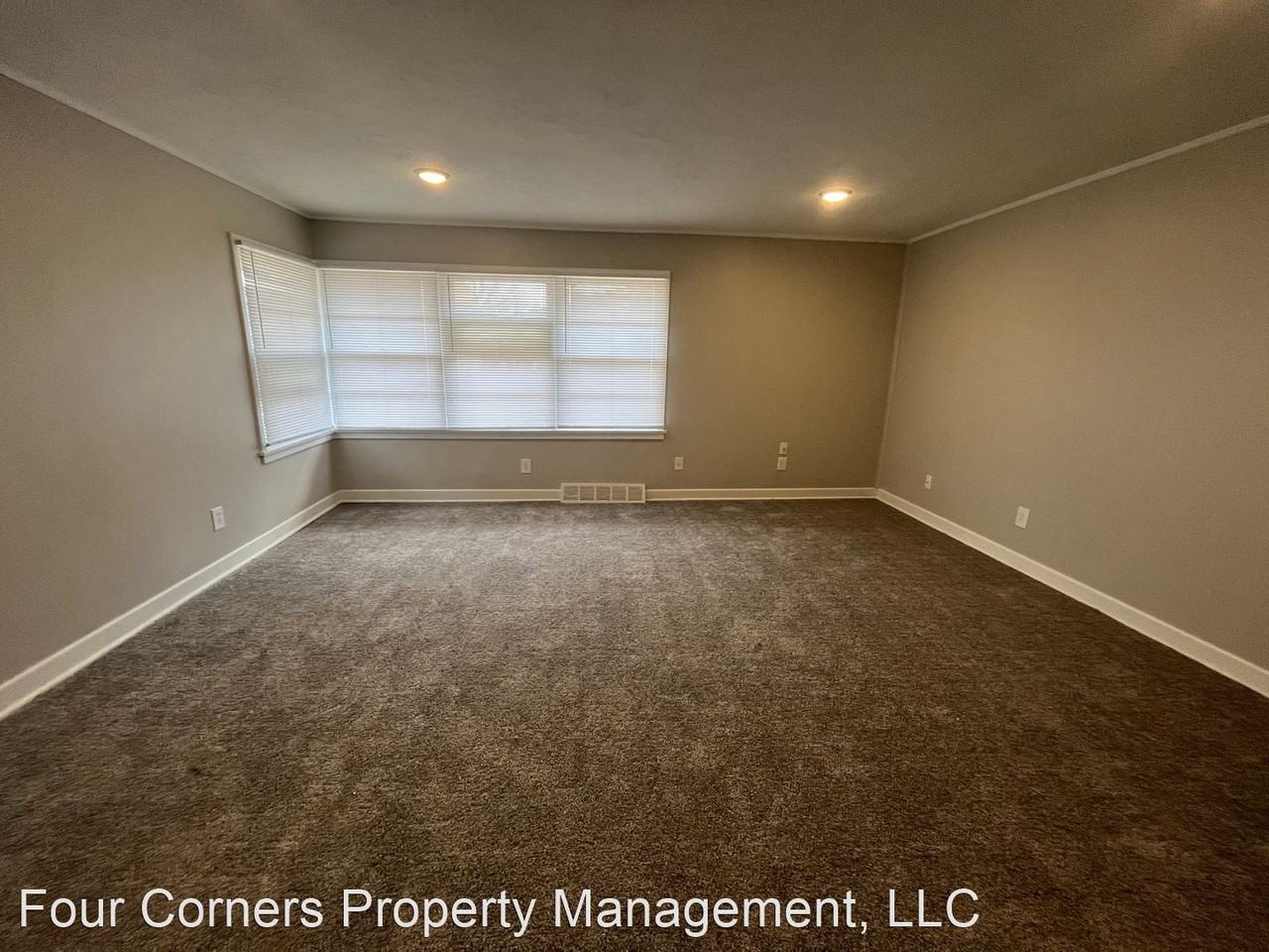 5026/5032 W Craw - Photo 3 of 11