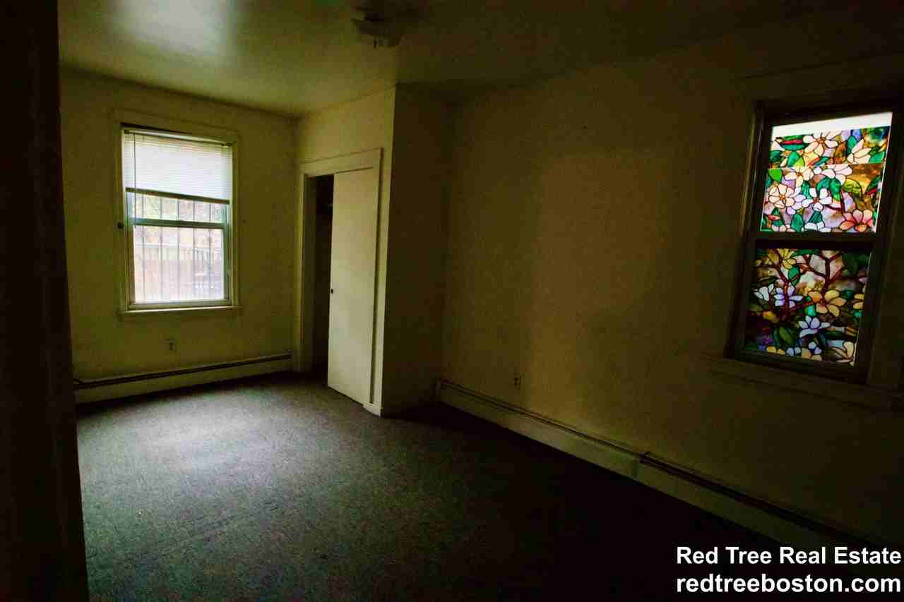 1576 Tremont St #2 - Photo 4 of 12