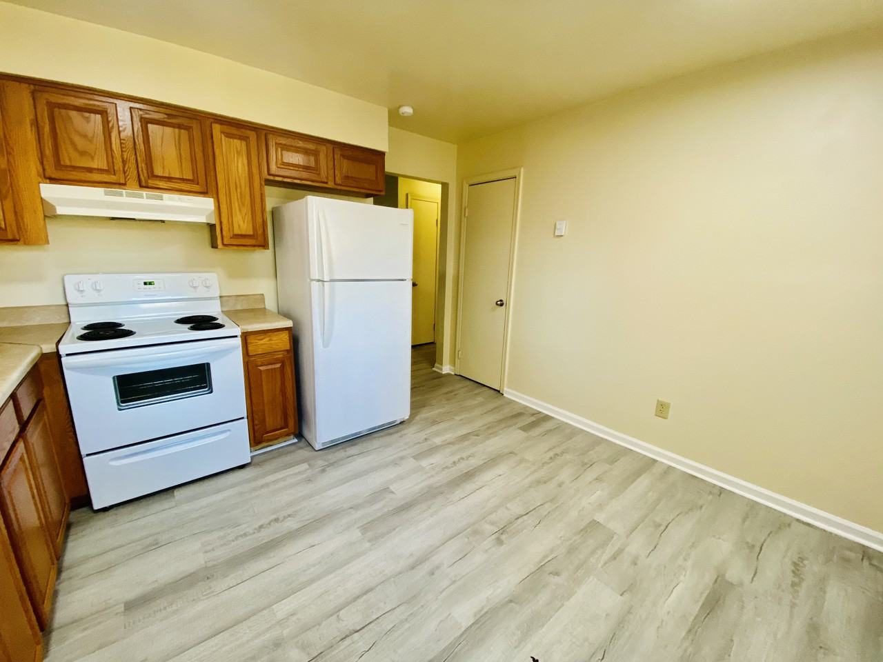 7938 Turner Rd - Photo 2 of 16