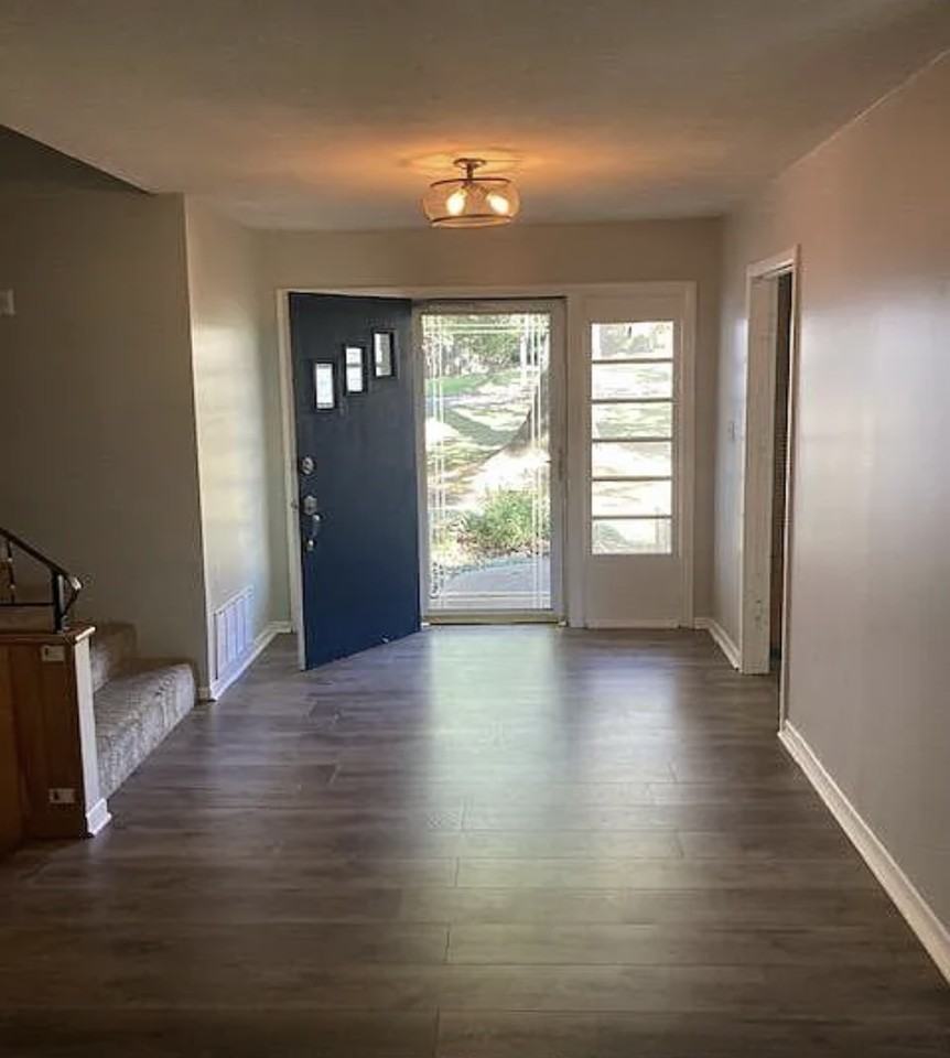 141 Patsy Dr - Photo 2 of 6