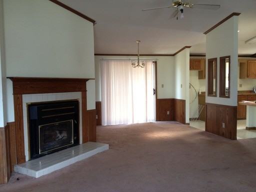 466 Green River Rd - Photo 3 of 9