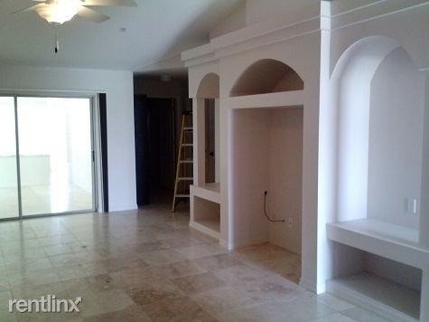 9819 Ocasta St - Photo 3 of 10