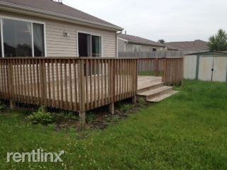 625 Sarah St - Photo 2 of 24