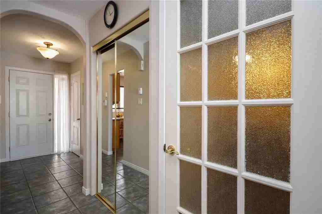 1326 Marigold Crescent - Photo 2 of 28