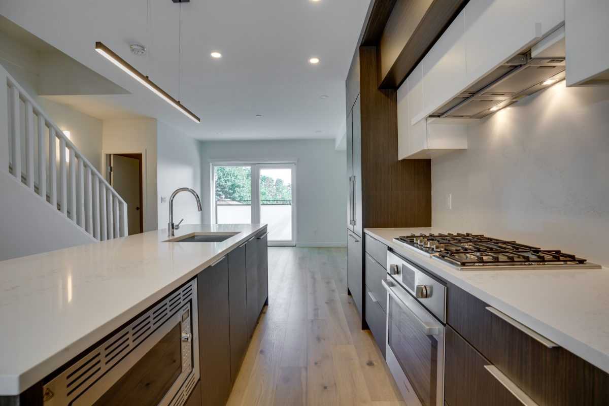 649 East 3rd Street #127 - Photo 4 of 19