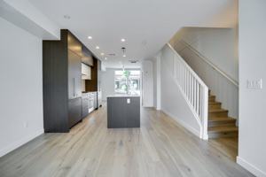 featured image of 649 East 3rd Street #127