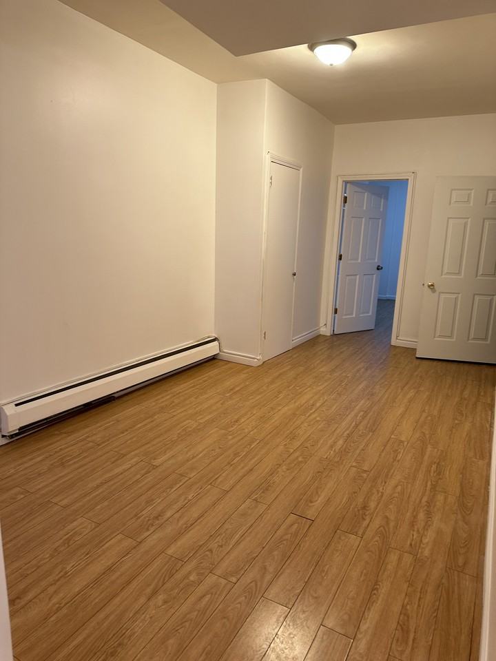 32 Elizabeth Avenue #2 fl - Photo 6 of 18