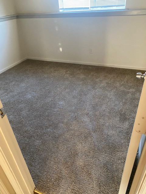 1115 West Virginia Lane #6 - Photo 2 of 8
