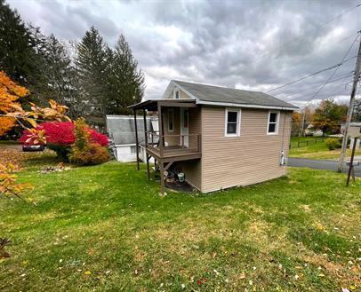 117 Chestnut St - Photo 3 of 5